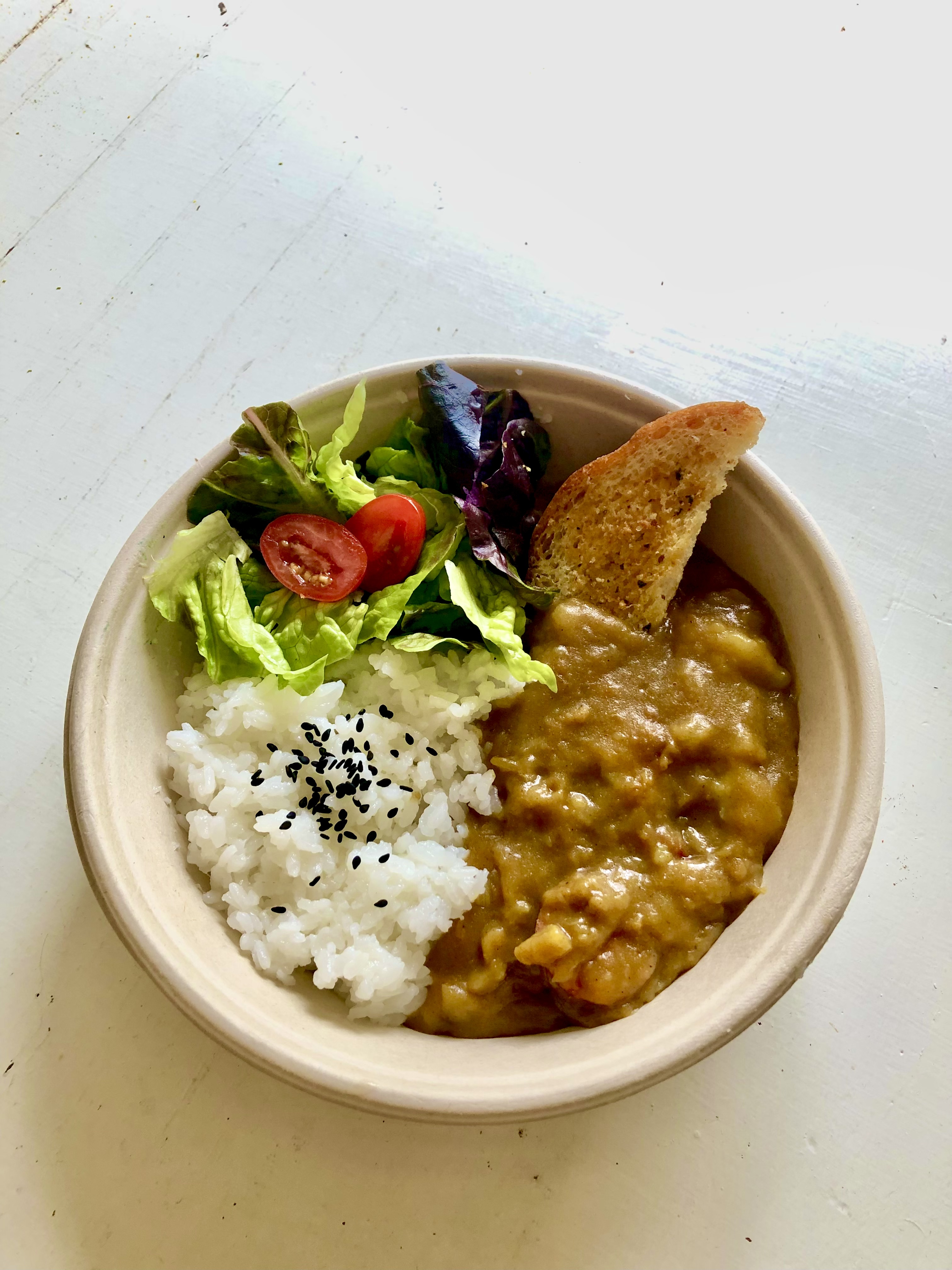 Japanese curry with garlic bread